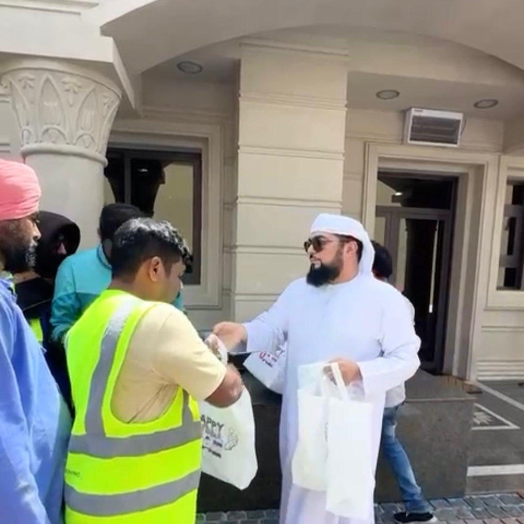 Provide a Meal for UAE Labourers